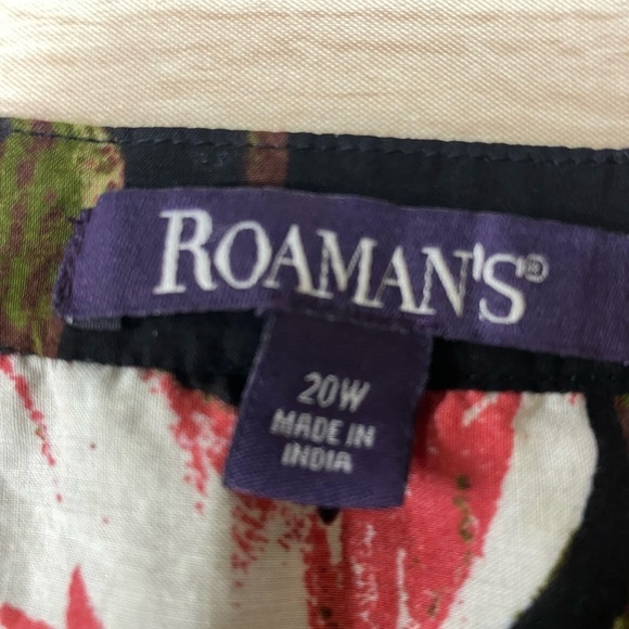 Roamans Black Floral Button Front Pleated Top Plus Size 20W - Picture 3 of 6